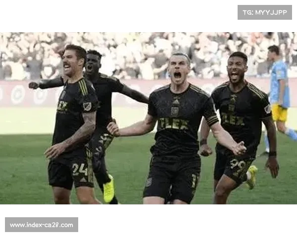 美职联上半场埃博比塞破门洛杉矶FC暂时领先多伦多FC一球